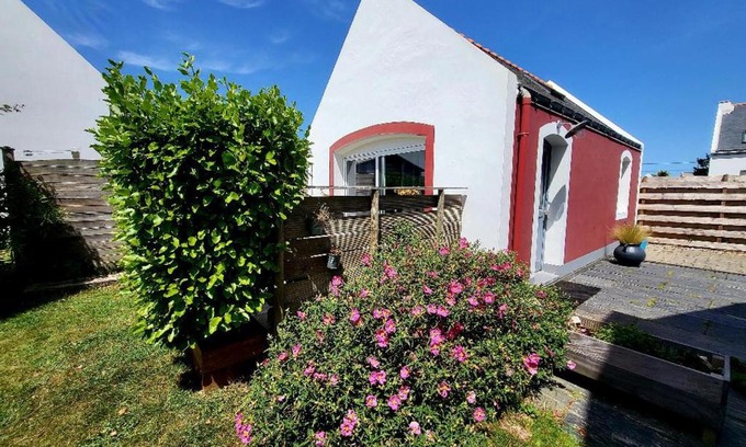 Le Palais House | La Petite Maison De Papaye