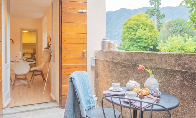 Cernobbio Apartment | La Piazza di Cernobbio by Rent all Como