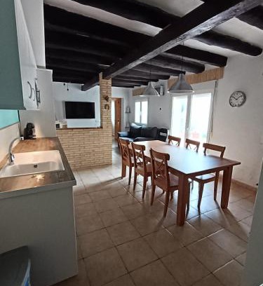 Pedrola House | La placita