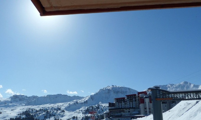 Aime Apartment | La Plagne Aime 2000, 3 rooms, 6 people, pool