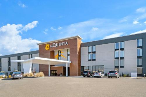 Columbus Hotel | La Quinta by Wyndham Columbus MS