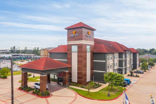 Longview Hotel | La Quinta by Wyndham Longview North