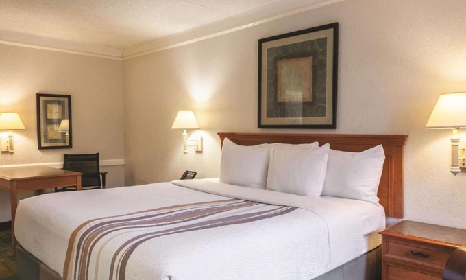 Terrytown Hotel | La Quinta Inn by Wyndham New Orleans West Bank/Gretna