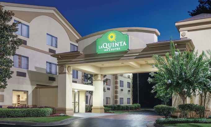 Pearl Hotel | La Quinta Inn & Suites by Wyndham Jackson Airport