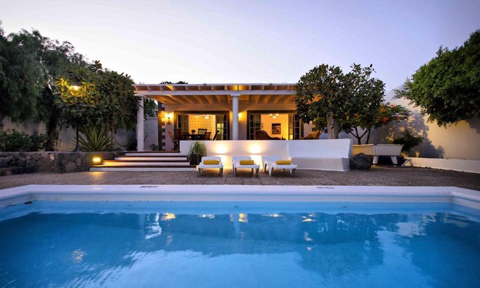 Los Mojones Villa | La Retreat