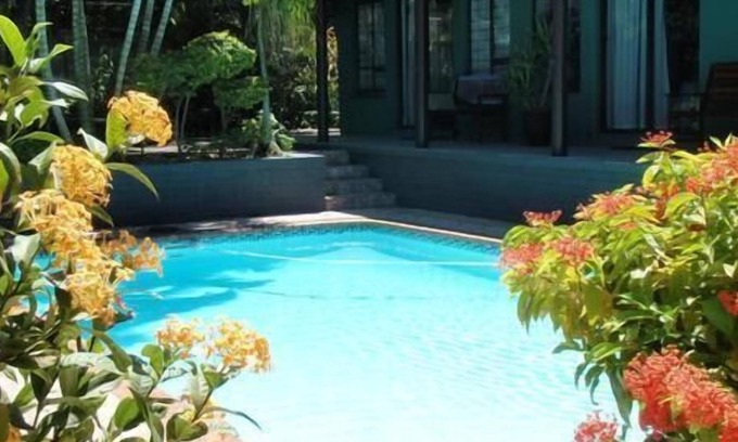 Meer En See House | La Rochelle Inn