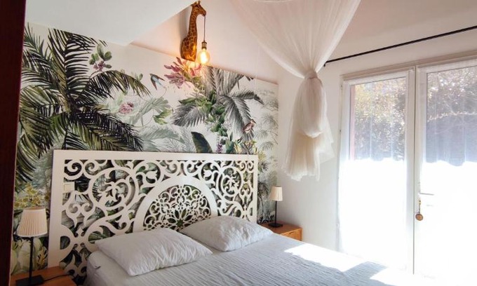 Neoules House | La Rose des Vents & Spa - Gite Savane