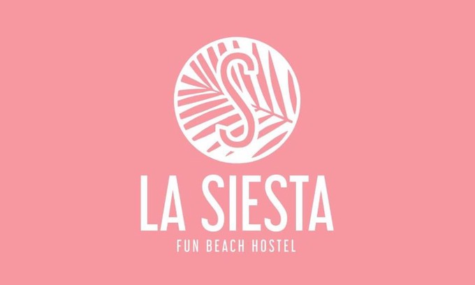 Playa de Almarda Hotel | La Siesta Hostel