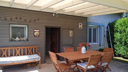 Soulaucourt-sur-Mouzon Bed & Breakfast | La Taniere Douce