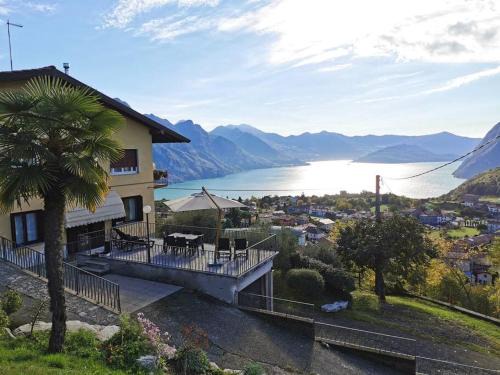 Solto Collina Apartment | La Terrazza Sul Lago