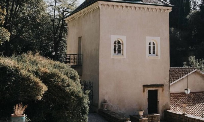 Vernay Apartment | La Tour De Garde, Lyon Country House