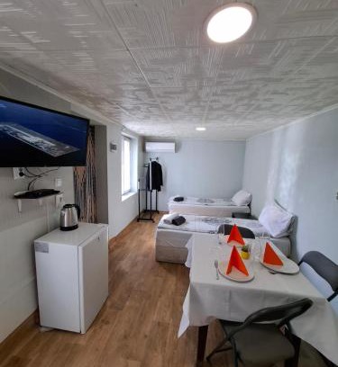 Pleven House | La vie