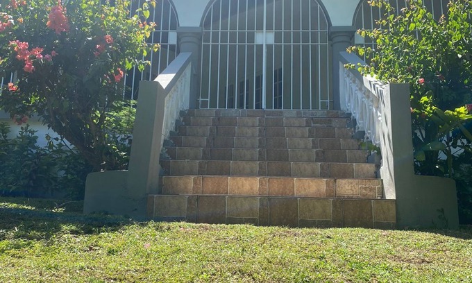 Epworth House | Lachemar Guest House