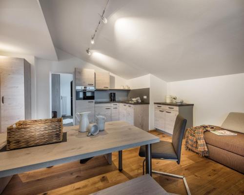 Dorfgastein Apartment | Ladinger, Landhaus