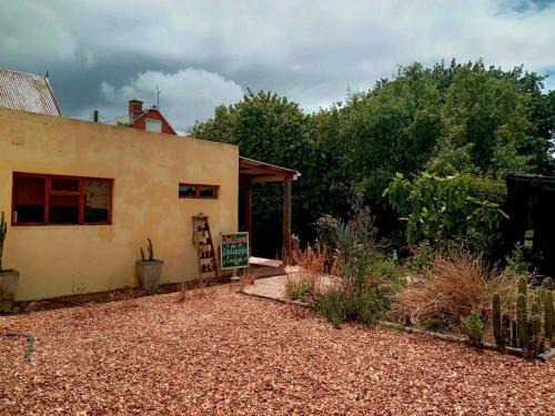 Ladismith Cabin | Ladismith Lodge