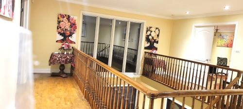 Bout-de-l'Ile Villa | Lady Eden Waterfront Mansion