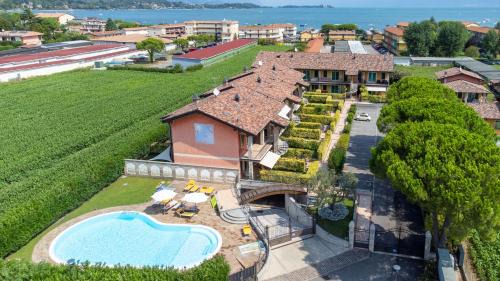Pieve Vecchia House | Lago di Garda a 300m - House in Manerba
