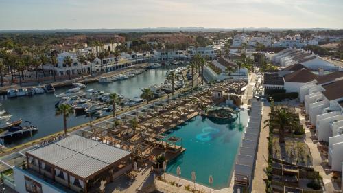 Cala'n Bosch Hotel | Lago Resort Menorca - Casas del Lago Adults Only