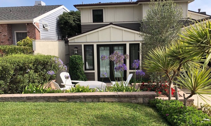 Three Arch Bay House | Laguna Beach home with washer/dryer and golf cart