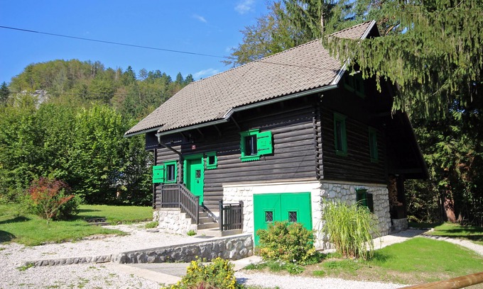 Ribcev Laz House | Lake Bohinj cottage - Just 200m to Lake