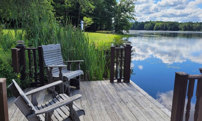 Altmar House | Lake Fun w/Kayaks, Pet Ok! 15 Min to Salmon River