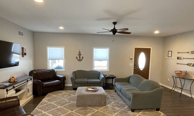 Lake Geneva House | Lake Geneva R&R