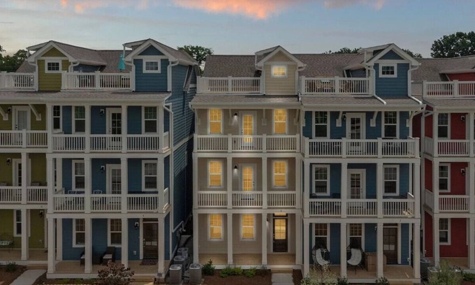 Old Hickory House | Lake House w/Rooftop Views! 20 to Downtown Nash!