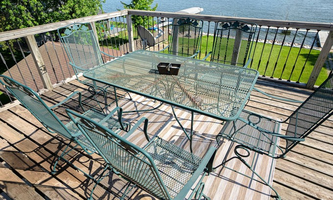 Wentworth Condo | Lake Madison Condo