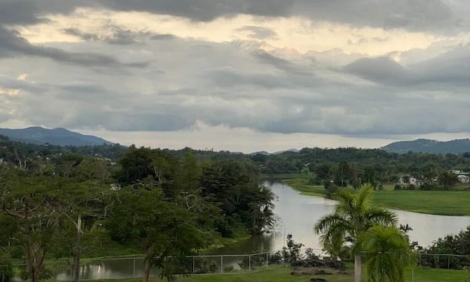 Bairoa House | Lake & Mountain View close to San Juan