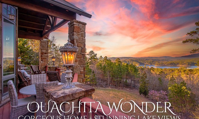 Mountain Pine House | Lake Ouachita: Peaceful 4BR Getaway, Lake Views