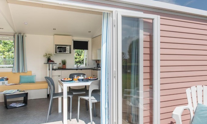 Overmere Other | Lake Park