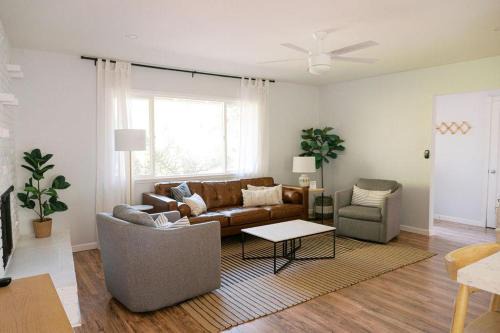 Atascadero House | Lake Park Landing