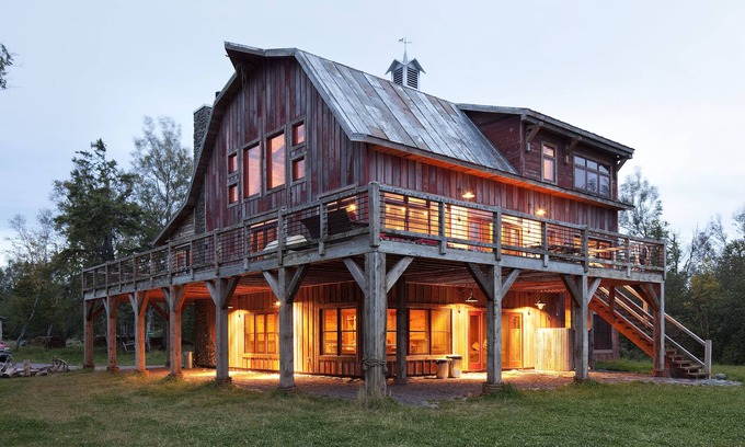 Maple Cabin | Lake Superior Barn now has Star Link Wi-Fi!