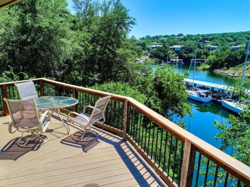 Lakeway House | Lake Travis Bungalow Casita Golden Rod #2