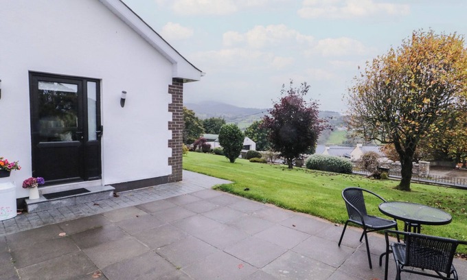 Newry Cottage | LAKE VIEW HOUSE APARTMENT in Camlough, Northern Ireland