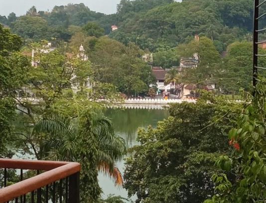 Kandy Apartment | Lake view Residence