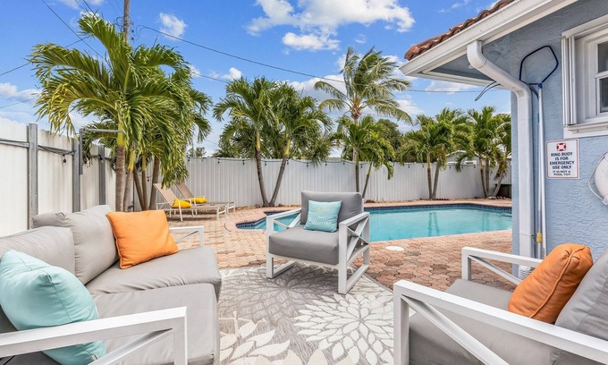 Palm Beach - West Palm Beach Apartment | Lake Worth Beach Apartment 1 Bedroom Apts by Redawning