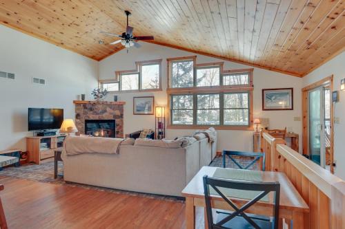 Tomahawk House | Lakefront Tomahawk Getaway with Deck and 2 Fireplaces!