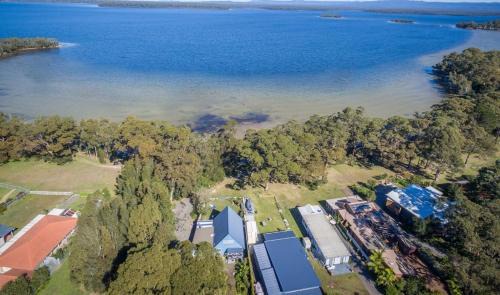 Sanctuary Point House | Lakeside Sorrento Sanctuary Point