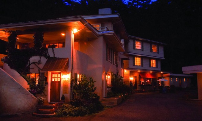 Bryson City Hotel | Lakeview At Fontana A Rustic Mountain Inn & Spa