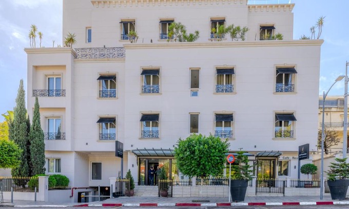 Hydra Hotel | Lalla Doudja Hotel