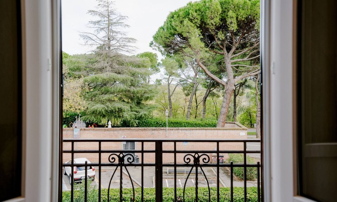 Castel San Pietro Terme House | LaMì Room & Apartment