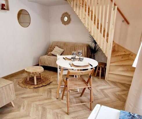 Bernieres-sur-Mer House | LaMaisonnette 500m plage Juno Beach