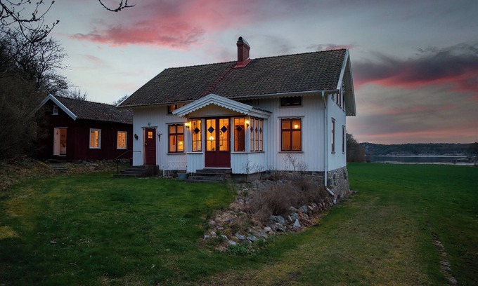 Uddevalla Municipality Other | Landhaus mit Eigenem Steg am Schönen Gullmarsfjord