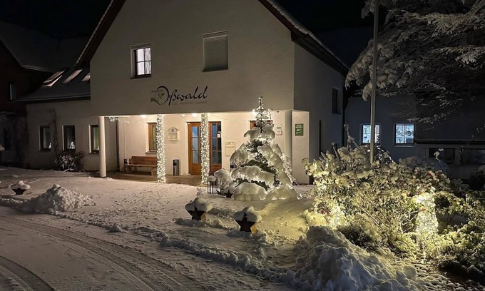 Kirchheim am Ries Hotel | Landhotel Oßwald