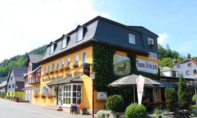 Unterweißbach Hotel | Landhotel Zum Hirsch