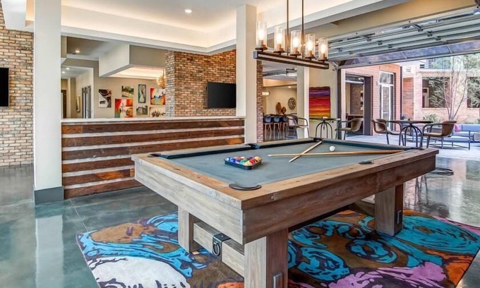 NoDa Apartment | Landing at Mercury NoDa - 2 Bedrooms in North Charlotte