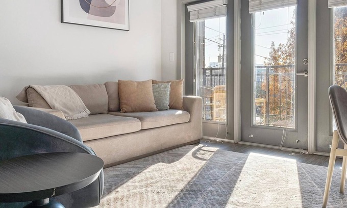 Home Park Apartment | Landing at The Brady - 2 Bedrooms in Home Park