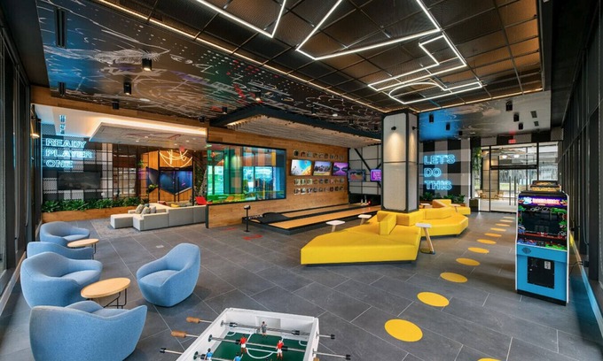 Baileys Crossroads Apartment | Landing at Three Collective - 1 Bedroom in Falls Church