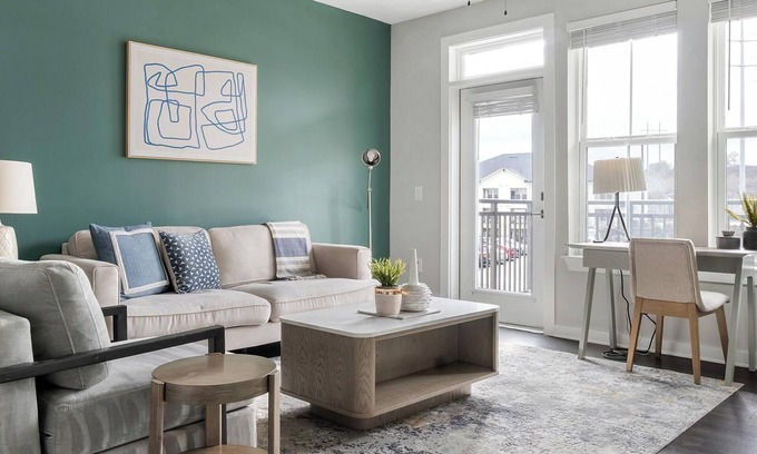 Mableton Apartment | Landing | Modern 1BD, Gym, Pool